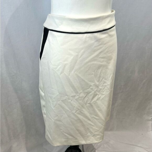 Anne Klein white career skirt with black panels and piping NWT size large - Picture 1 of 10